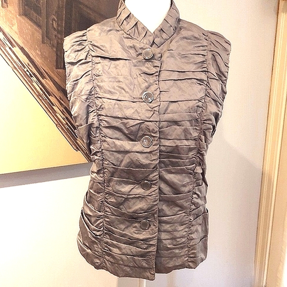Erin of London | Silver Gray Ruching Crinkle Vest | XL - Picture 1 of 12